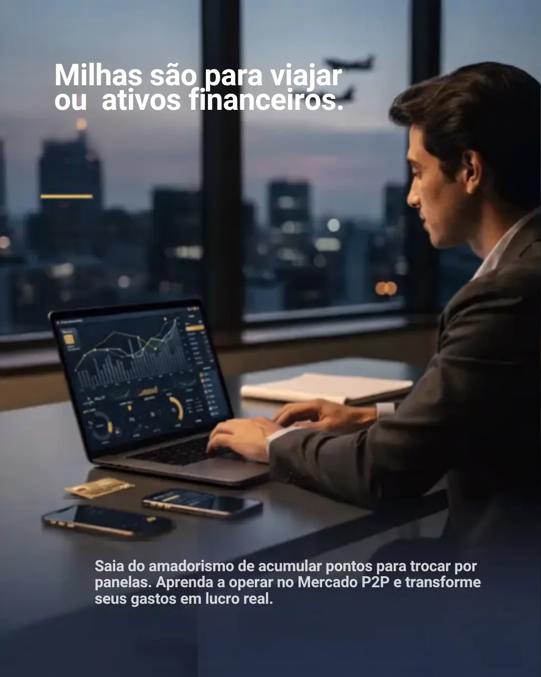 Profissional analisando pontos e milhas no computador